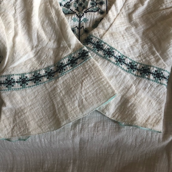 Sophie Max Studio Bell Sleeve Embroidered Dress - Picture 7 of 7